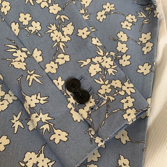 Spring Blazer - Picture 5 of 14